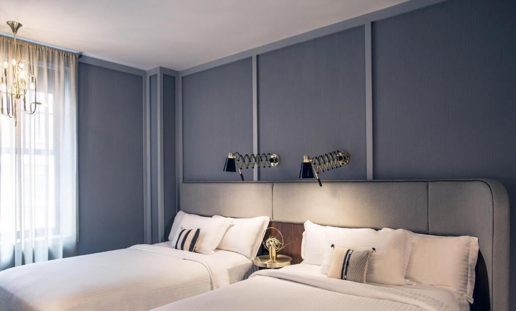 Deluxe 2 Double Beds at The Evelyn, Minutes Away From Museum of Modern Art!