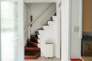 Living area - Quirky & Cosy 2BD Mews Flat in Paddington (London)