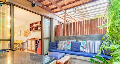 IT29 Excelente ap 3 Quartos 50m da Praia