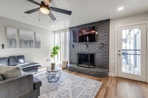 TV, fireplace, offices - Luxury 5BR Home w/ Pool, Cinema & Game Room (Dallas)