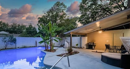 Luxury 5BR Home w/ Pool, Cinema & Game Room