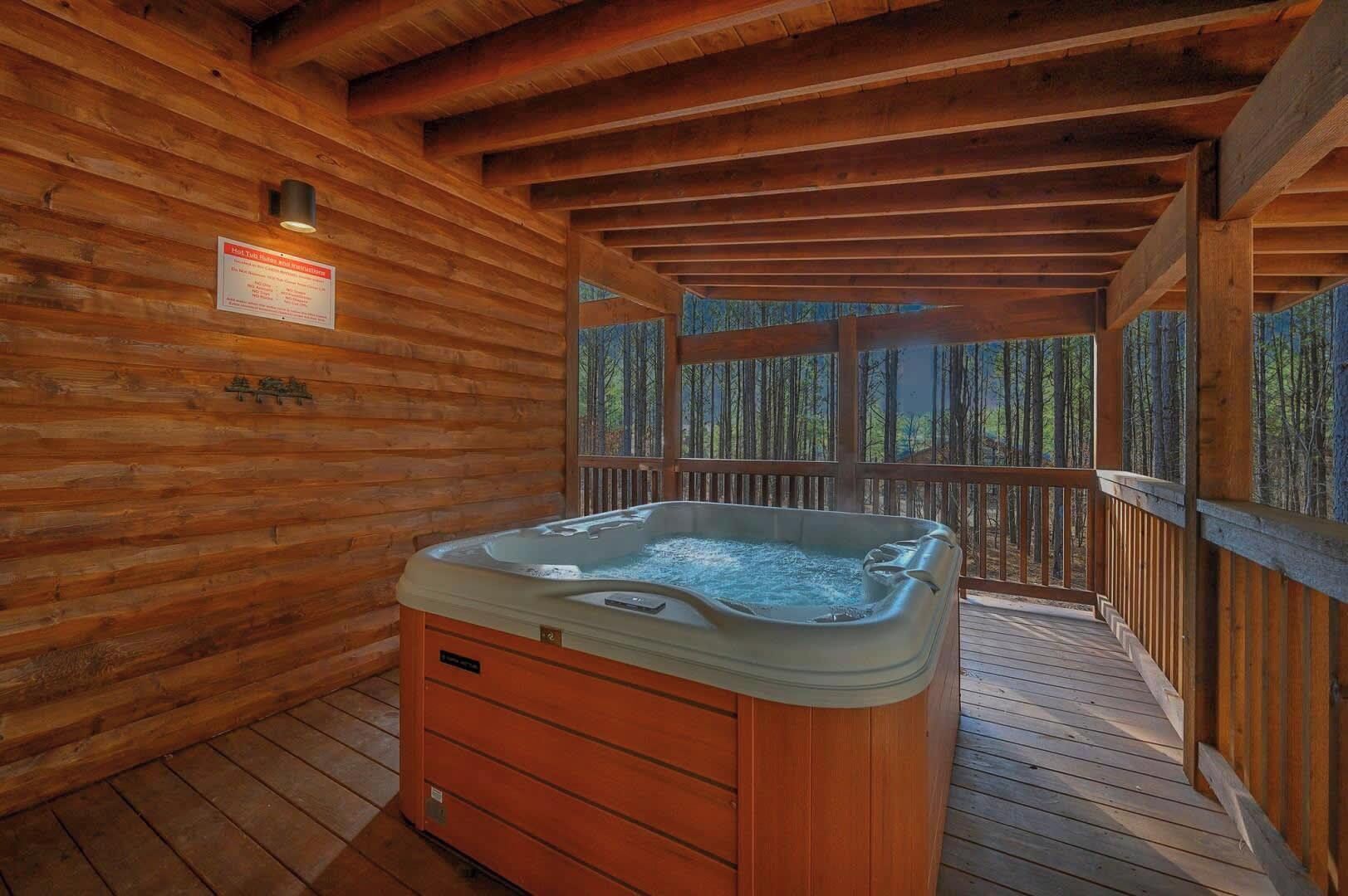 室内 SPA 浴缸