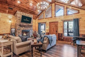 Télévision, cheminée