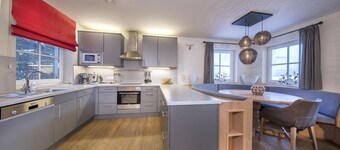 Luxury apartment with sauna in Saalbach for 8 persons