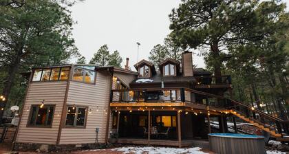 Relax in style at a luxury Flagstaff lodge