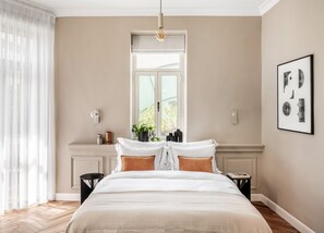 Egyptian cotton sheets, premium bedding, minibar, soundproofing - Hotel Noel (Jerusalem)