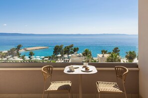 Luxury room with sea view balcony | Terrasse/Patio