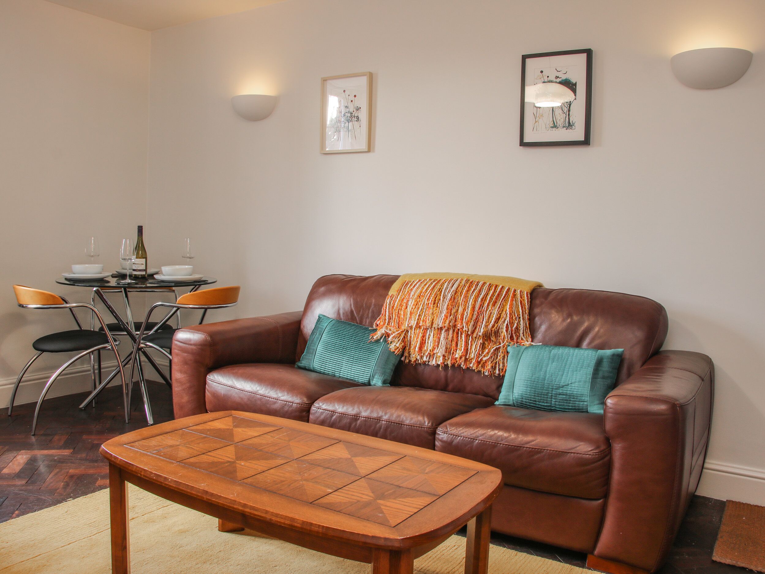 Cottage | Interior