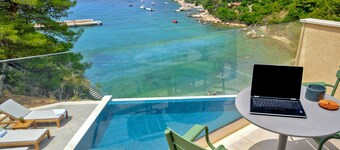 Brand New Modern Designed Luxurious Vlla Close to the Sea/Beach and City of Hvar
