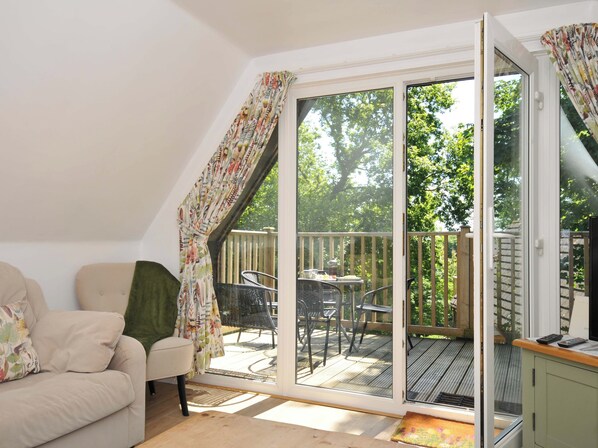 Cottage | Living area - 60 Valley Lodge (Gunnislake)