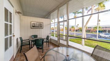 Suite estudio familiar, patio | Terraza o patio