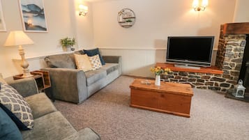 Cottage | Interior