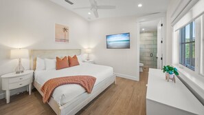 7 bedrooms, desk, iron/ironing board, free WiFi