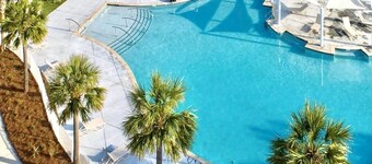 Stunning Completely Renovated Golf Course Villa