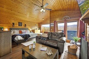 TV, fireplace, offices