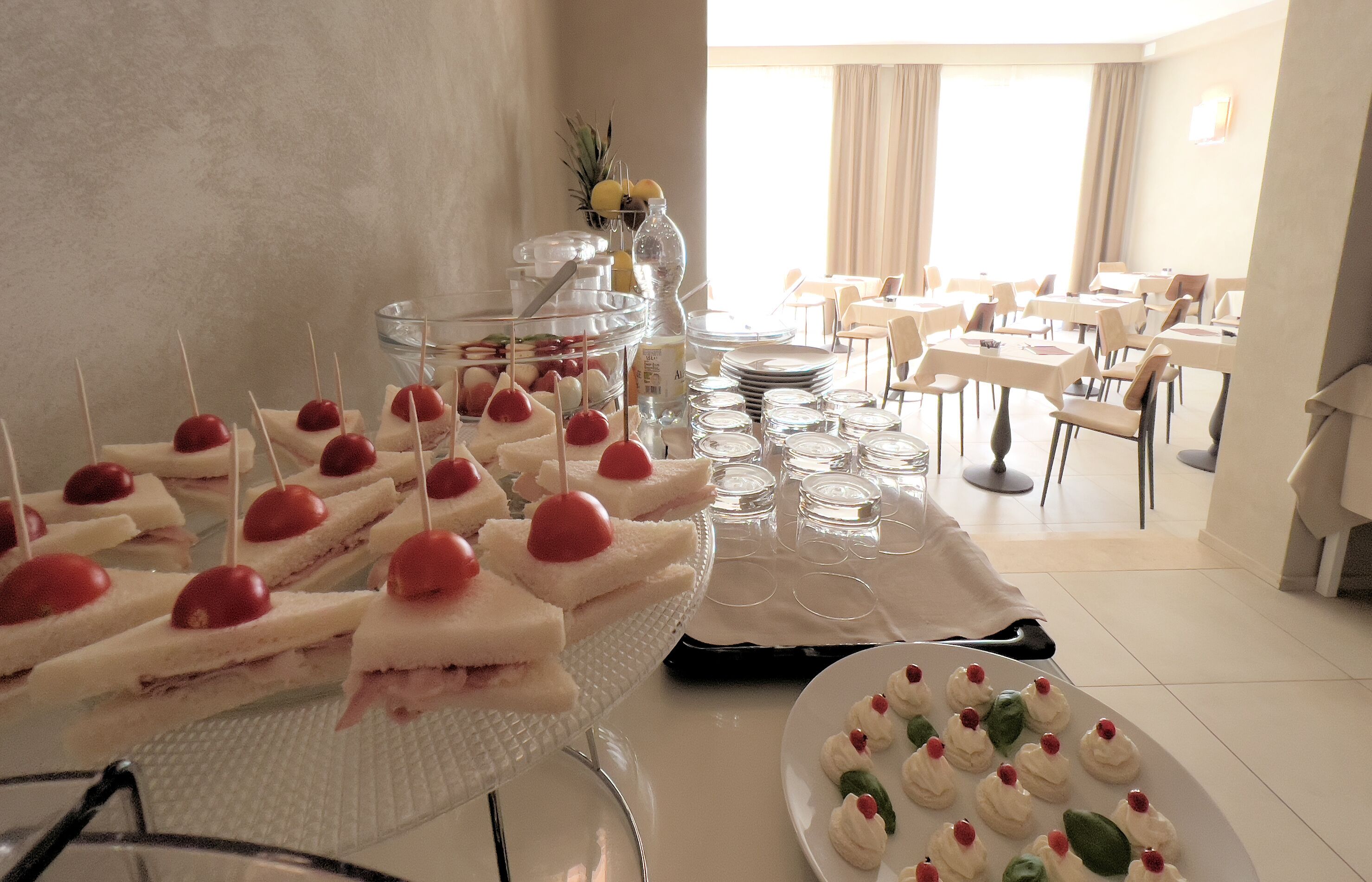 Desayuno continental incluido todos los días