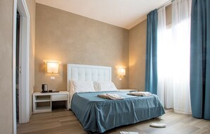 Minibar, desk, soundproofing, free WiFi - Hotel Cecina Beach (Cecina)