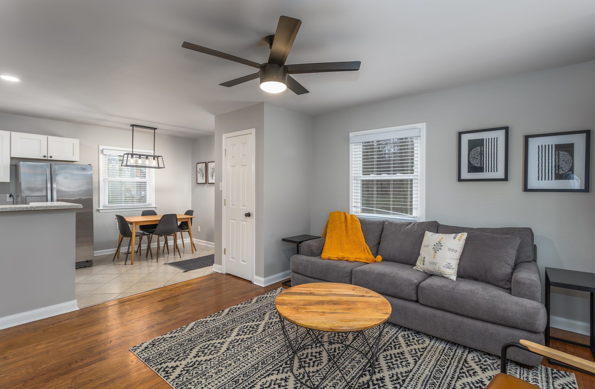 Peaceful Updated 2-Bd on 1 Acre Next to State Park