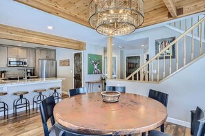 Dining - Ski/Golf Duplex-Views, Base of Mtn, Close to Lifts (Copper Mountain)