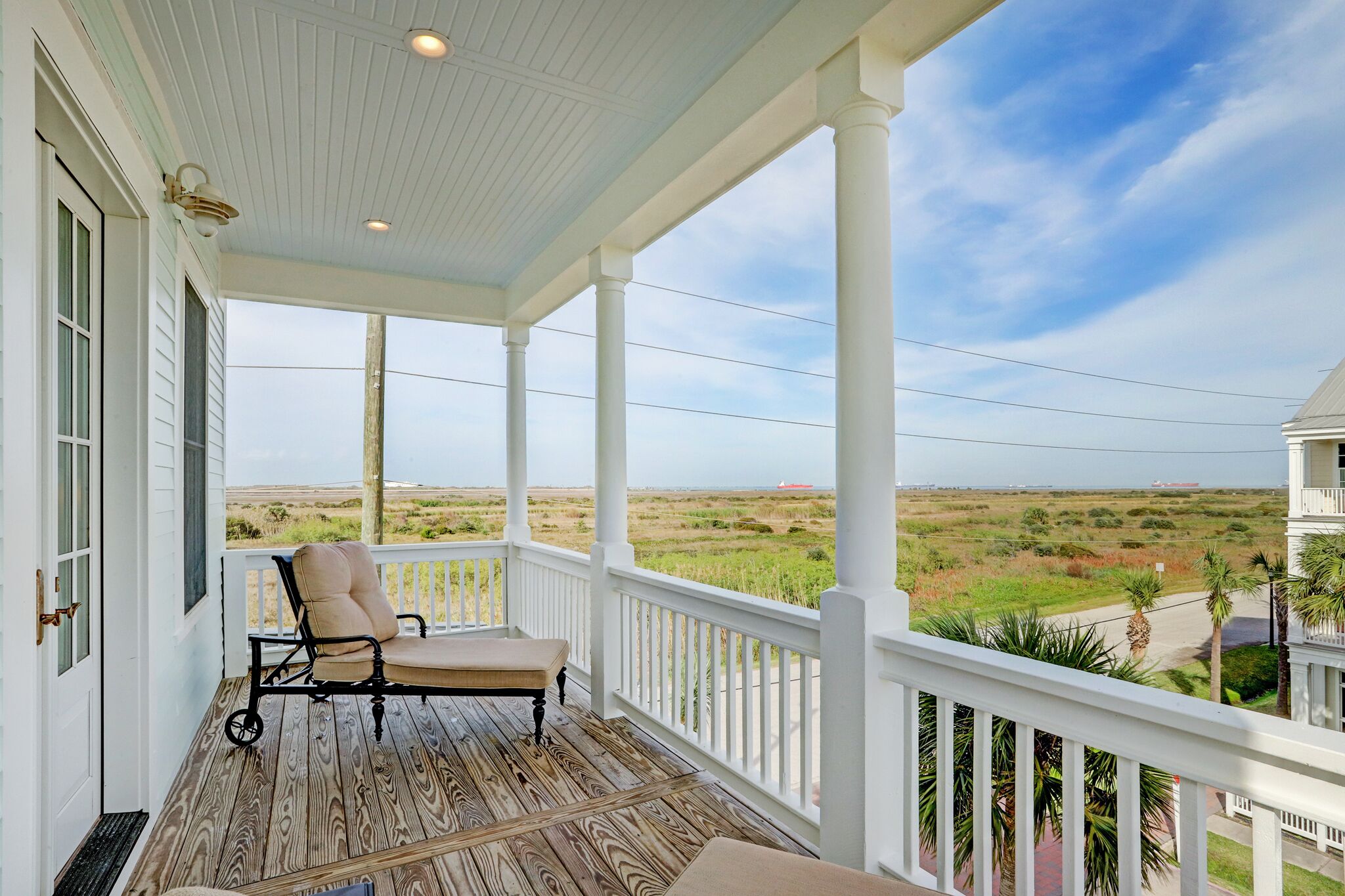 Beachtown Galveston - Pet Friendly - Views from Wrap-Around Porch 