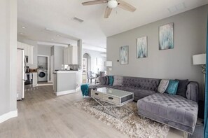 Smart TV, printers - Chic & Comfy 3BR Home Near Orlando & Wekiwa Springs (apopka)