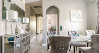 Chic & Comfy 3BR Home Near Orlando & Wekiwa Springs