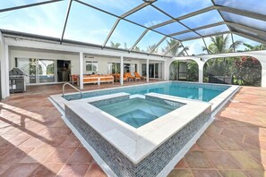 屋外プール、温水プール