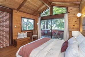 2 quartos, escrivaninha, berço de viagem, Wi-Fi de cortesia