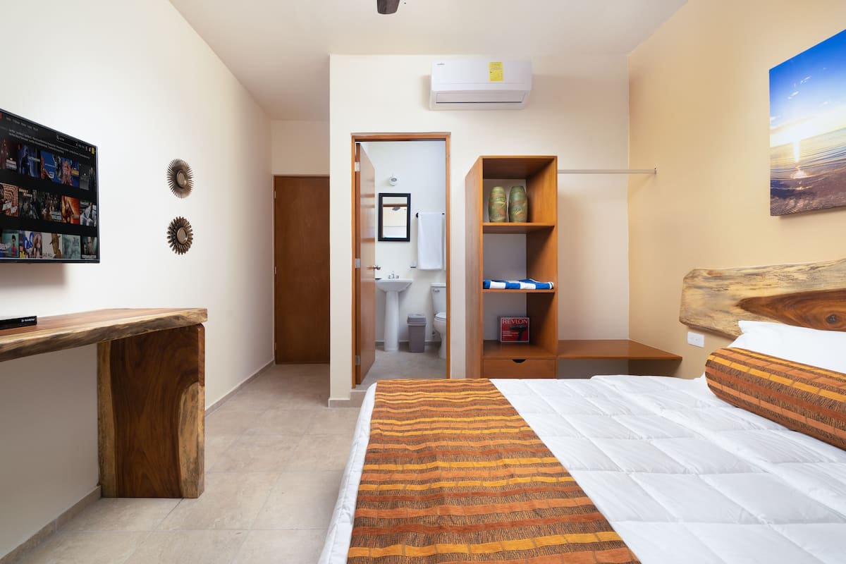 traditional room | 1 bedroom, down duvets, in-room safe, free wifi