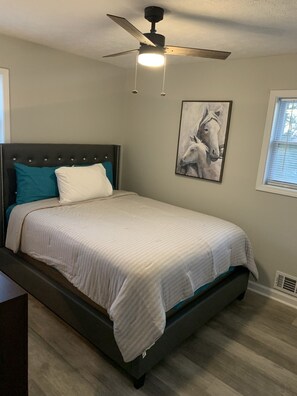 4 bedrooms, in-room safe, iron/ironing board, free WiFi