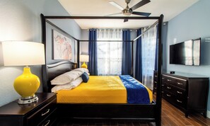 5 chambres, bureau, fer et planche à repasser, lit parapluie