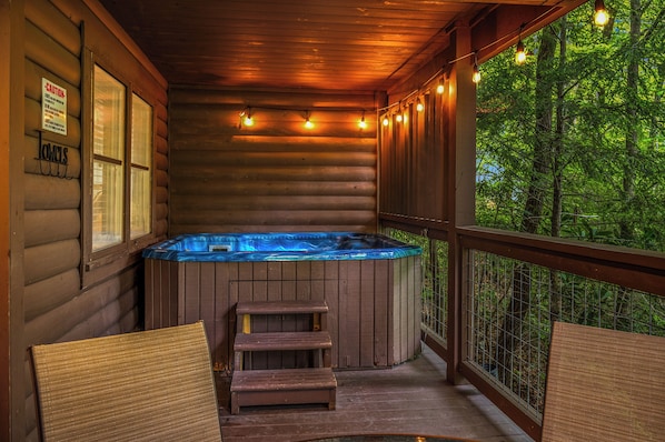 Bañera de hidromasaje exterior