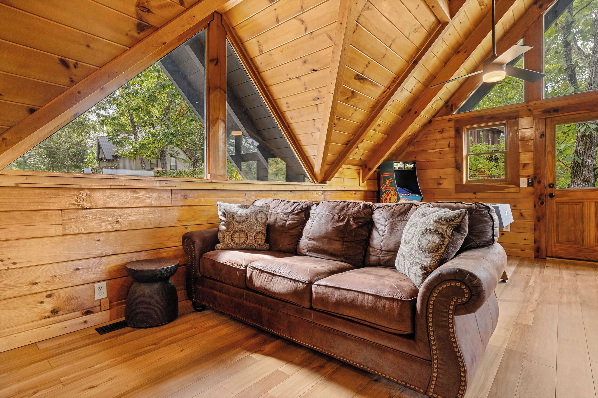 Smart-TV, peis, fotballspill og bøker