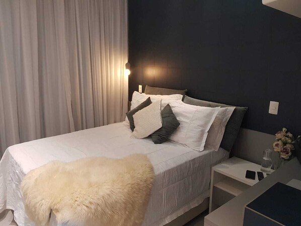 3 quartos, ferros/tábuas de passar roupa, Wi-Fi, roupa de cama