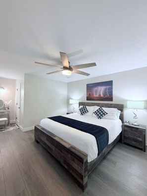 Iron/ironing board, travel crib, free WiFi, bed sheets