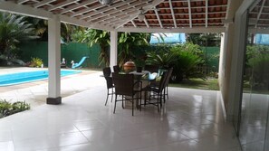 Piscine extérieure