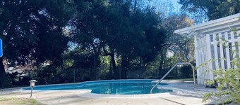 Ranch Style Home in the Heart of Wine Country with E-bikes!