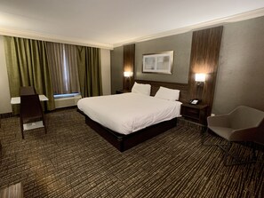 Habitación estándar | Escritorio, wifi gratis y ropa de cama 