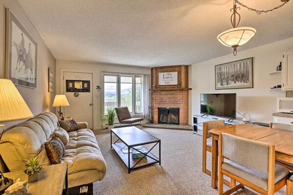 TV connectée, cheminée