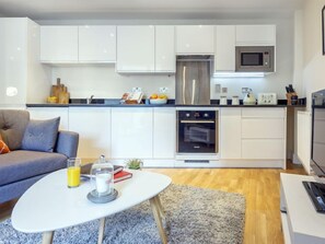 Fridge, microwave, oven, dishwasher