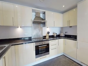 Fridge, microwave, oven, dishwasher