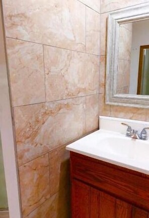 Chambre de base | Salle de bain