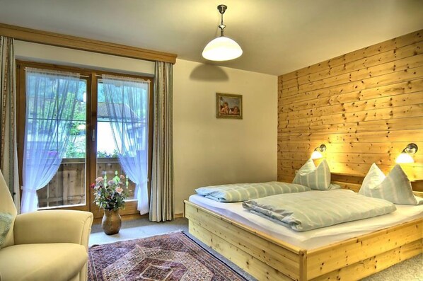 1 chambre, accès Internet, draps fournis