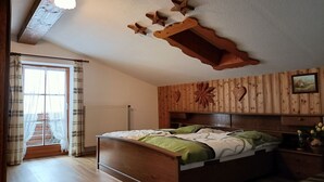 Room - Ferienwohnung Nr. 1, für 5 Personen (Berchtesgaden)