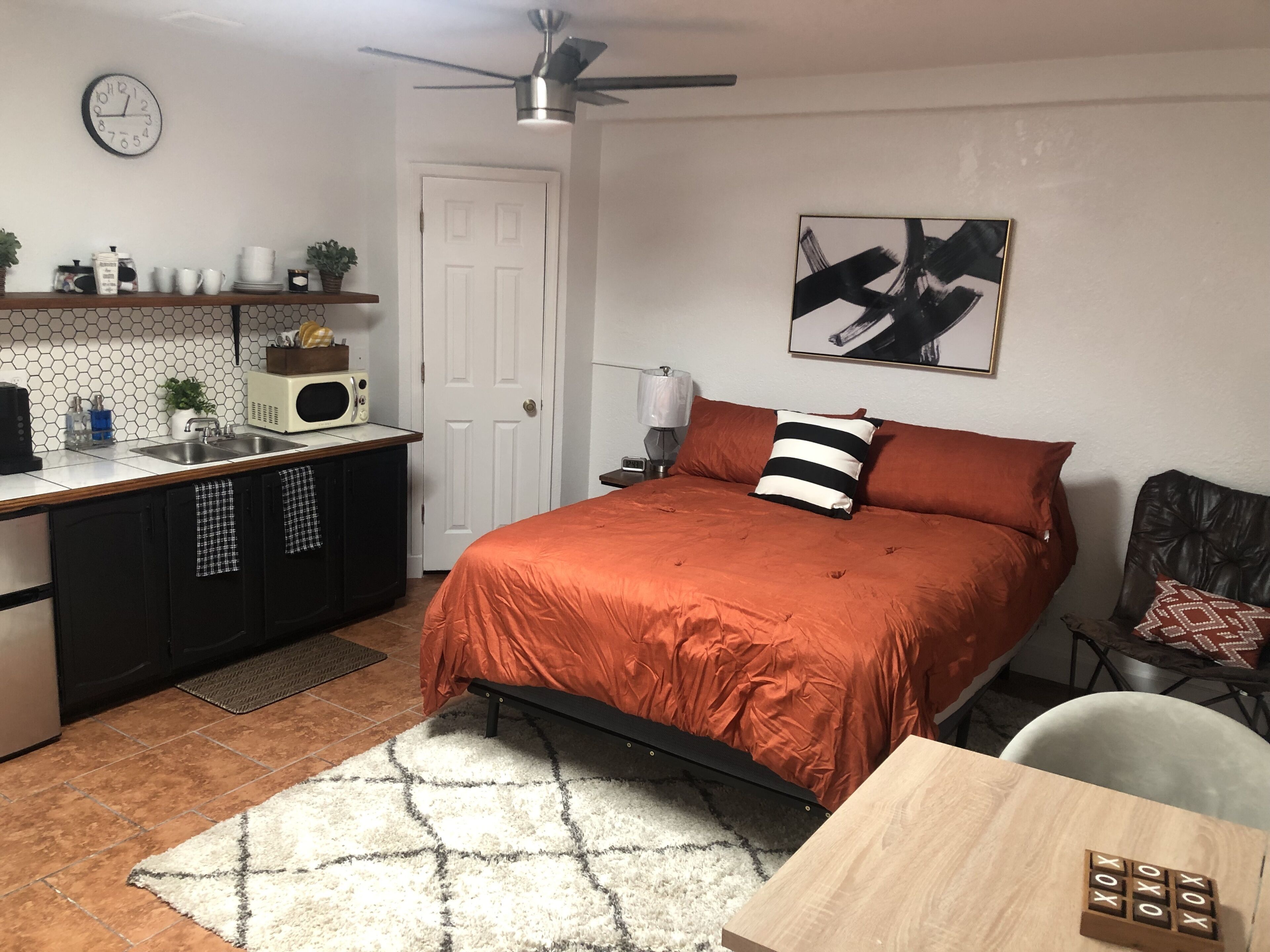 1 bedroom, iron/ironing board, free WiFi, bed sheets