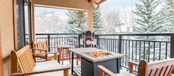 Cloud 9 by AvantStay | Located at the Base of Vail Ski Resort w/ Fire Pit + BBQ