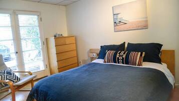 1 bedroom, desk, iron/ironing board, free WiFi