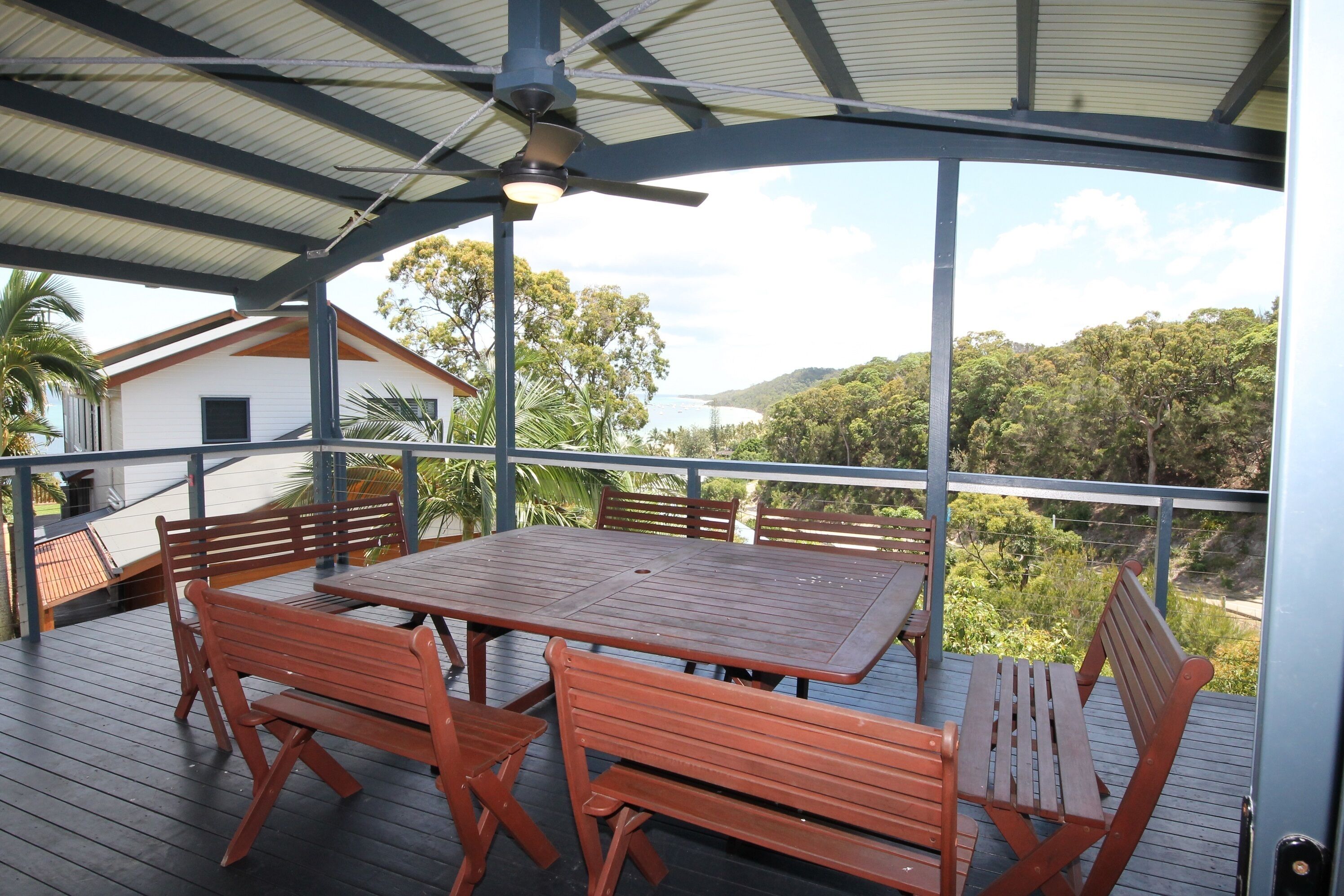 Sunshine on Moreton - 25 Nautilus Dr