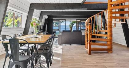Lakefront Living at its Best | Private Jetty & Kayaks
