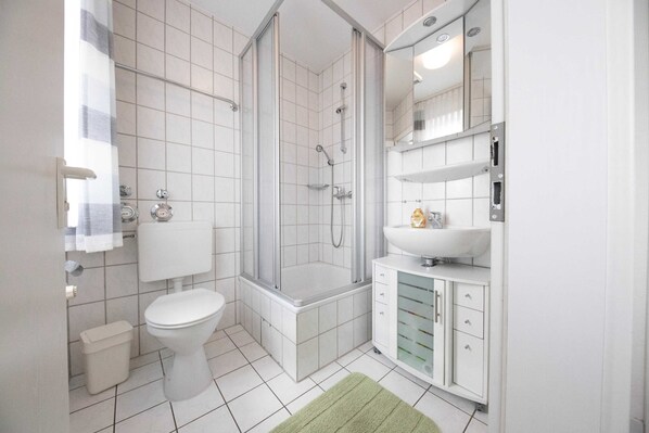 Luokittelematon kuva, 1 kautta 16, painike